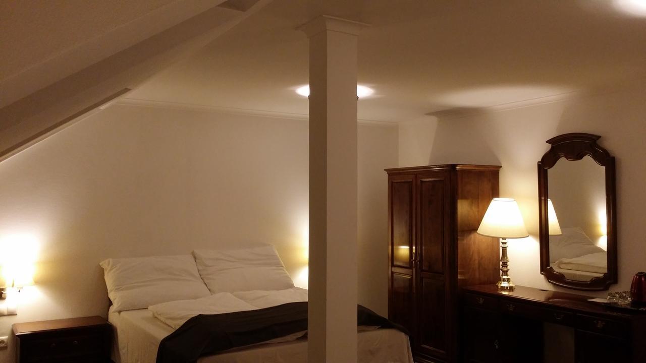 Opera Loft Rooms And Apartments Budapest Luaran gambar