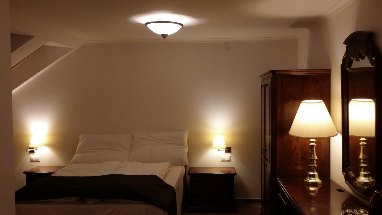 Opera Loft Rooms And Apartments Budapest Luaran gambar