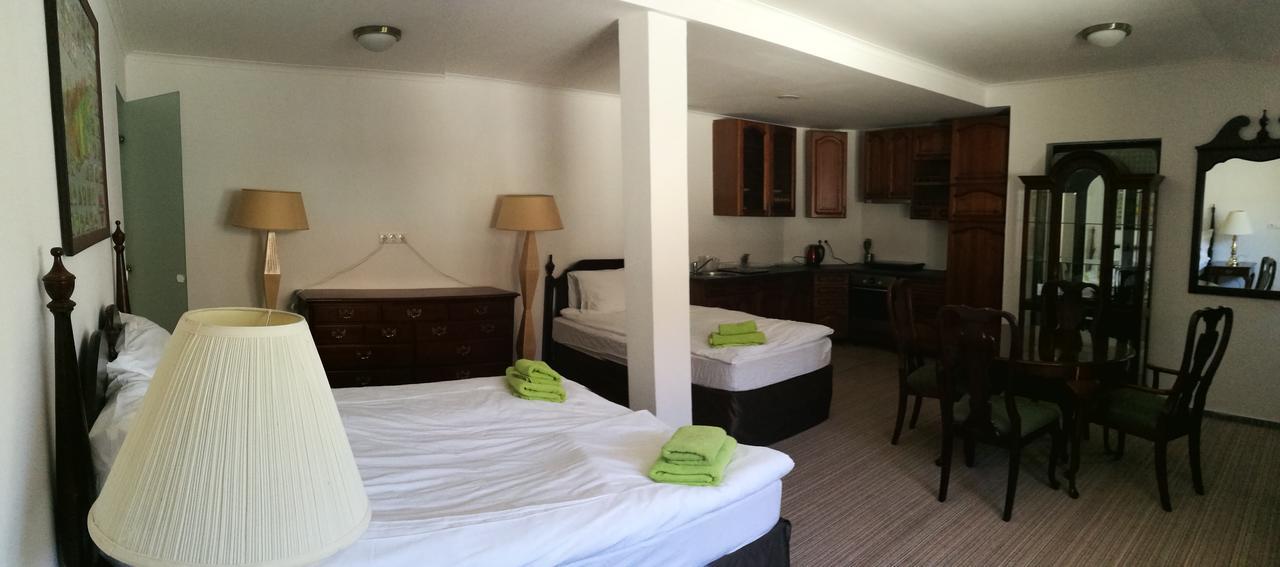 Opera Loft Rooms And Apartments Budapest Luaran gambar