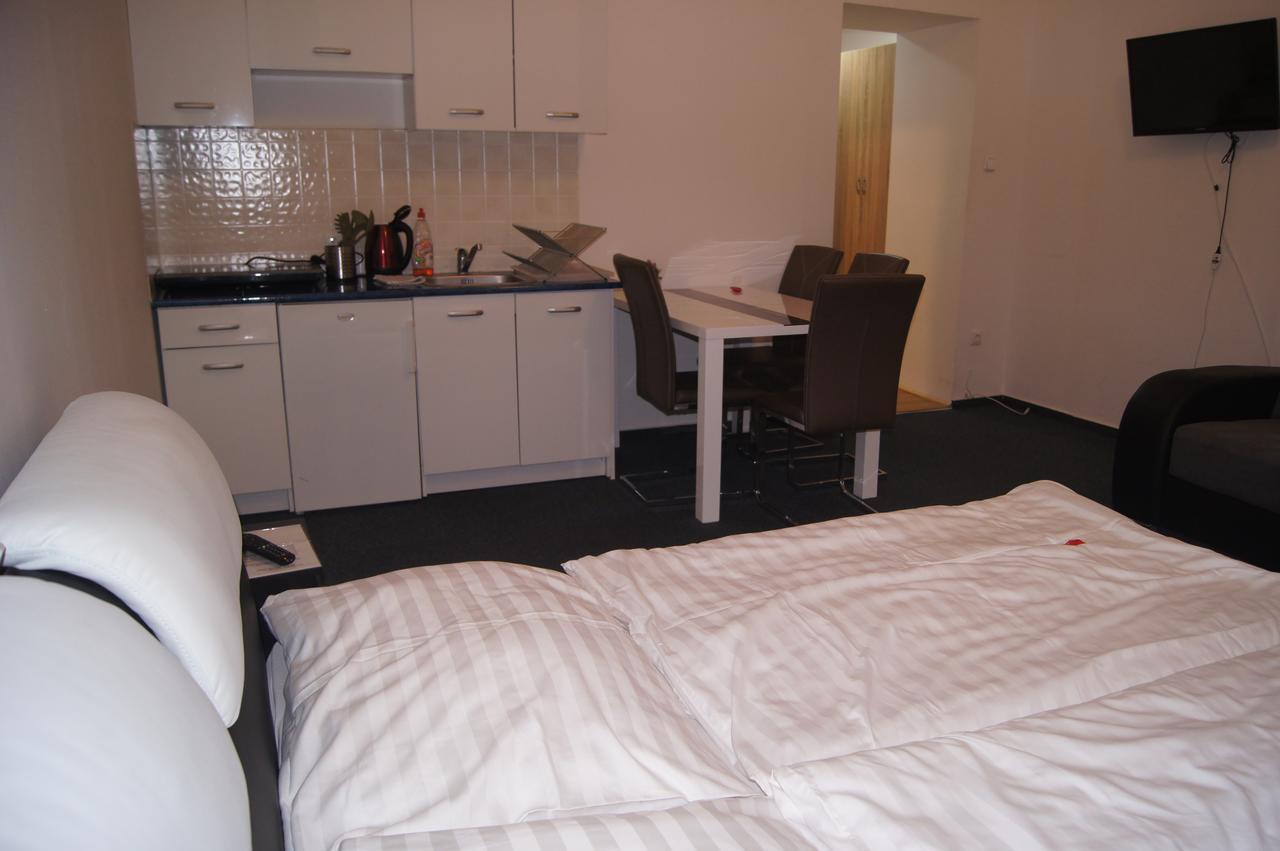Opera Loft Rooms And Apartments Budapest Luaran gambar