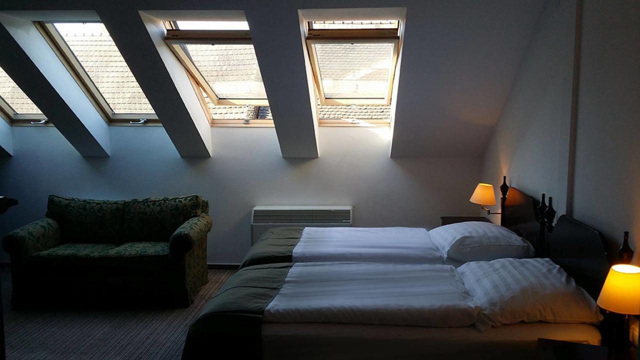 Opera Loft Rooms And Apartments Budapest Luaran gambar